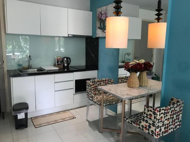 Apartamento Atlantis Waterpark Jomtien Exterior foto
