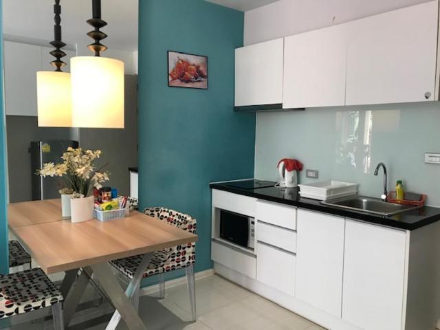 Apartamento Atlantis Waterpark Jomtien Exterior foto