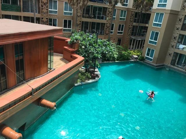 Apartamento Atlantis Waterpark Jomtien Exterior foto